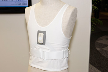 Photo14:Potential use of hitoe® for patients in rehabilitation