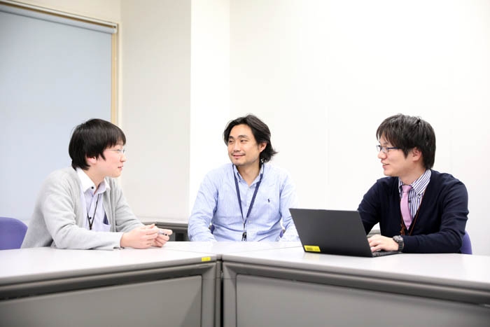 インタビューに答える3名