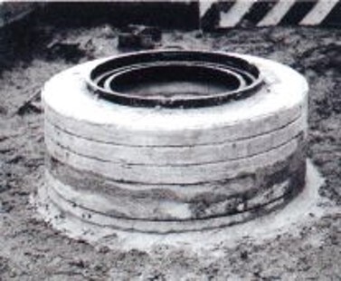 マンホール首部築造工法