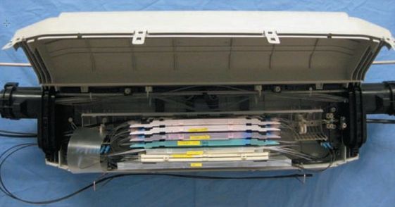 開発物品を搭載した高収容クロージャ