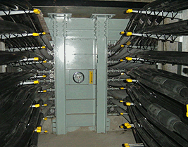 写真２　鋼製防災壁（防水防火）