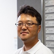 プロジェクトマネージャ　東 浩司